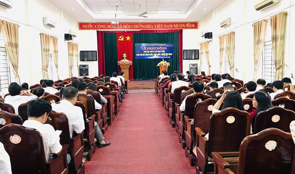 UBND huyện phát động phổ cập chữ ký số công cộng cho CBCCVC và người lao động trong cơ quan và đơn vị trực thuộc